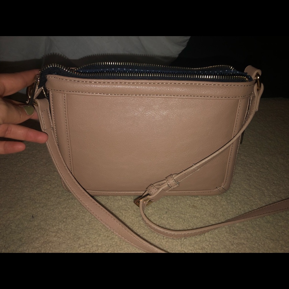 Crossbody purse